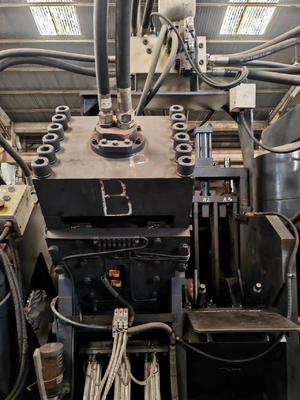 Machine à coudre à haute vitesse à commande numérique par ordinateur à angle lourd de perforation, de marquage et de cisaillement