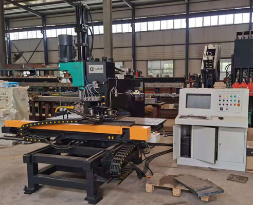 1200KN Servo alimentation de forage de la force de forage de la plaque Cnc Forage de trou de machine avec 26 mm Max perforation diamètre