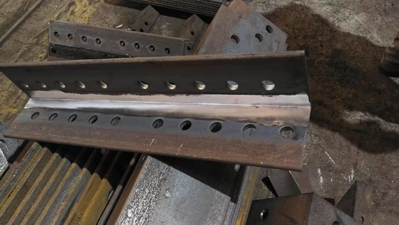 Auten machine de fraisage automatique à racines à angle modèle GQC250-2Q dans l'industrie des tours d'acier