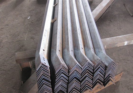 Modèle HQ250-700 Machine à chauffer et à plier en acier à angle CNC