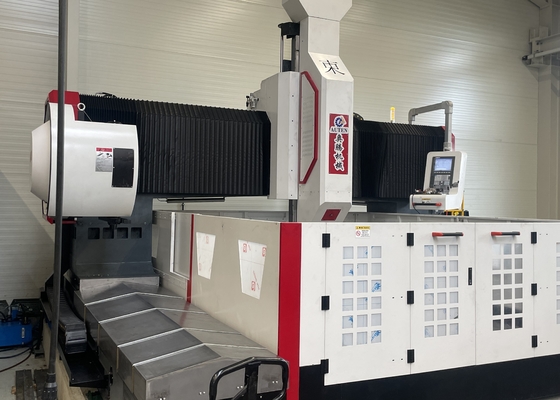 Hauteur du portique 800mm CNC Usinage à portique Perçage de plaques à bride Broche conique BT50