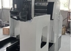 35 mm Maximum de diamètre Machine de perçage à plaque à grille CNC 40 mm Maximum d'épaisseur