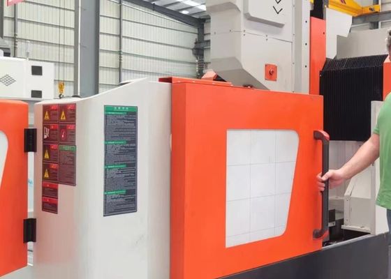 Machine de forage CNC mobile avec table de travail de dimensions hors tout 4000x3800x2800mm, diamètre de perçage maximal de 60mm