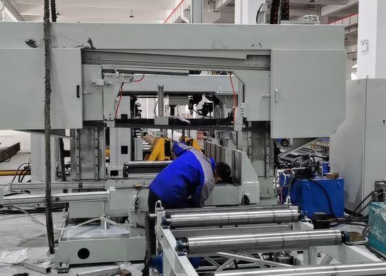 BT40 Méthode de commande par PLC de la ligne de la machine de marquage de poutres 3D CNC à fente principale