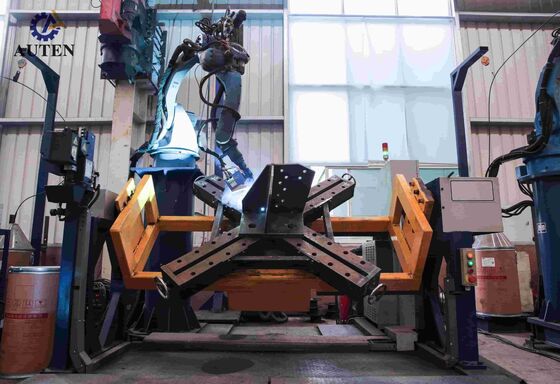 Machine de soudage robotisée avec double positionneur et portique cinq axes permettant le soudage de tours de transmission