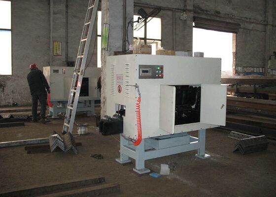 Machine de poinçonnage d'angle CNC pour fraisage et meulage de la racine d'acier d'angle