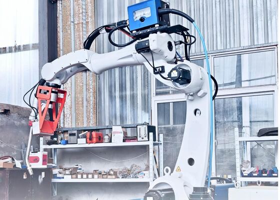 Planifie automatiquement le chemin de soudage sans instructeur Robot de soudage utilisant la reconnaissance visuelle